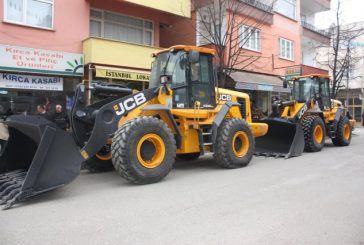 Belediyemiz Bünyesine Kazandırdığımız Araçlar Düzenlenen Törenle Hizmete Girdi.